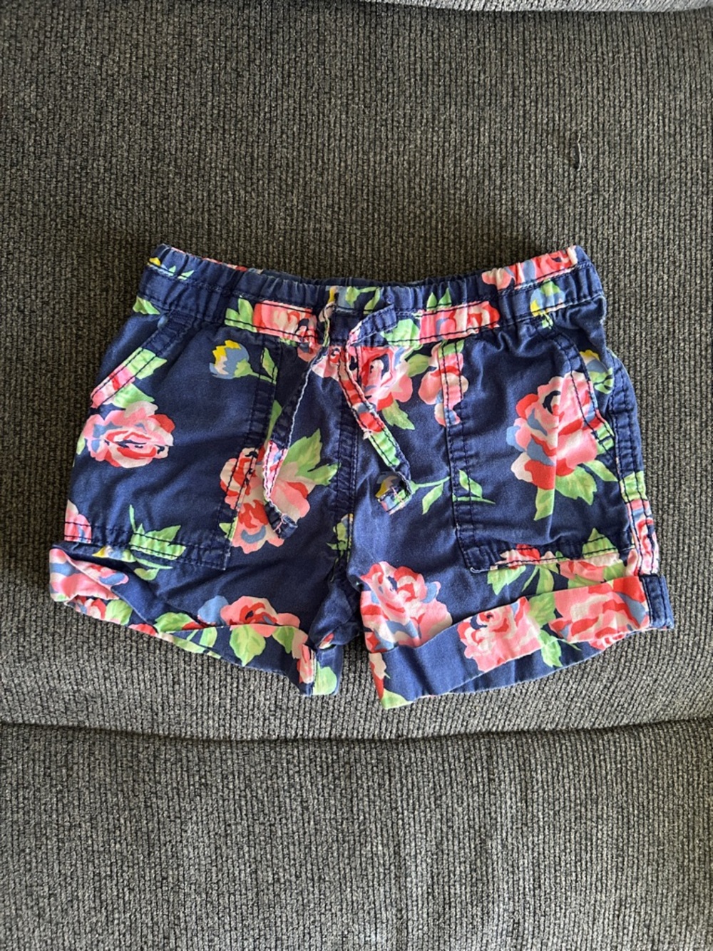 ☀️NWOT 3T Girls Floral Shorts☀️